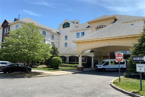 hotels near west islip ny|The best available hotels & places to stay near West Islip, NY.